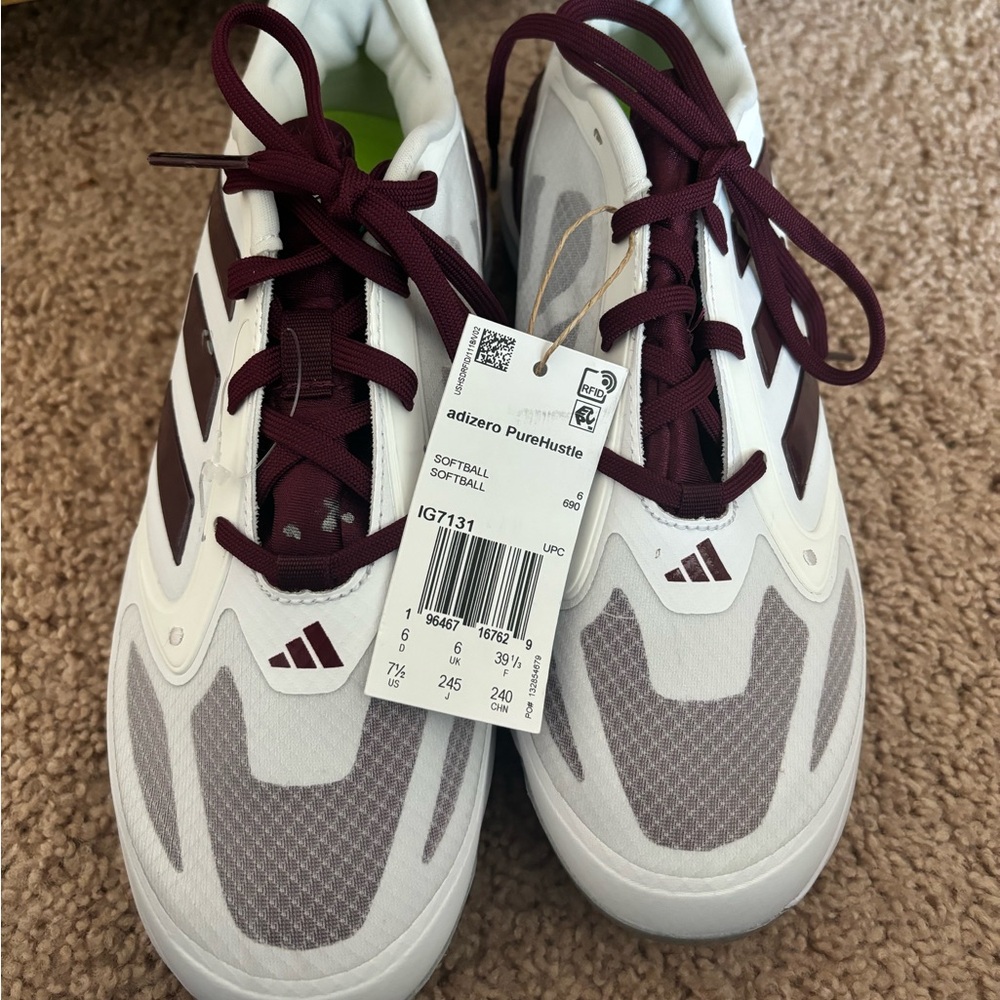 NWT Adidas Women’s Adizero Purehustle 3 Elite Softball Cleats | Sports - Picture 6 of 7